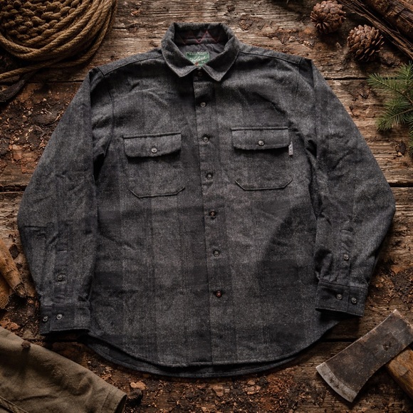 Woolrich grey shadow plaid heavyweight 100% wool outdoor shirt jacketmedium